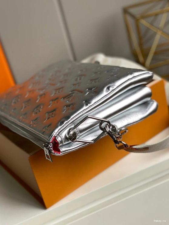 PM LOUIS VUITTON COUSSIN 0729